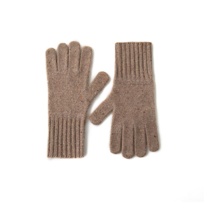 Кашемировые осенне-зимние новые женские однотонные плоские теплые велосипедные ветрозащитные вязаные перчатки с пятью пальцами One size
Кашемировые осенне-зимние новые женские однотонные плоские теплые велосипедные ветрозащитные вязаные перчатки с пятью пальцами One size