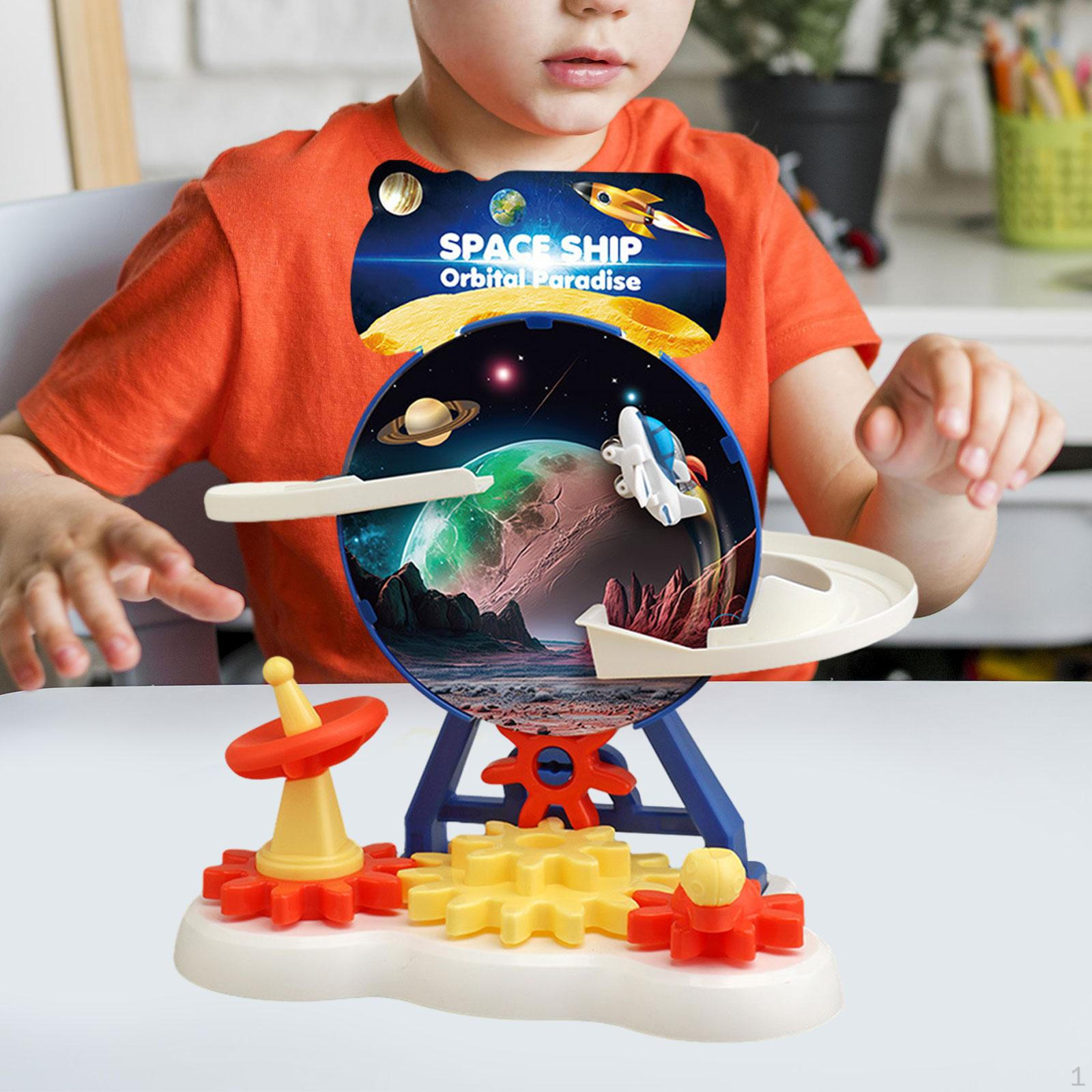 Игривый игровой набор для гонок на американских горках для мальчиков и девочек дошкольного возраста, детский город Space
Игривый игровой набор для гонок на американских горках для мальчиков и девочек дошкольного возраста, детский город Space