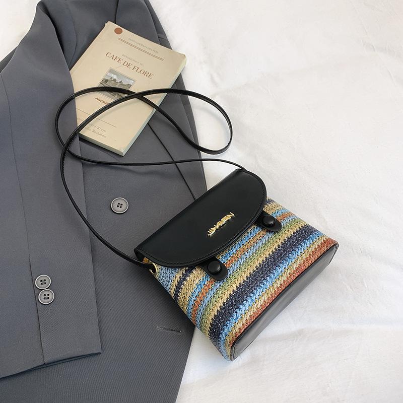 Super fire rainbow woven contrasting color small bag, new fashionable and simple design, popular casual shoulder messenger small square bag
Super fire rainbow woven contrasting color small bag, new fashionable and simple design, popular casual shoulder messenger small square bag