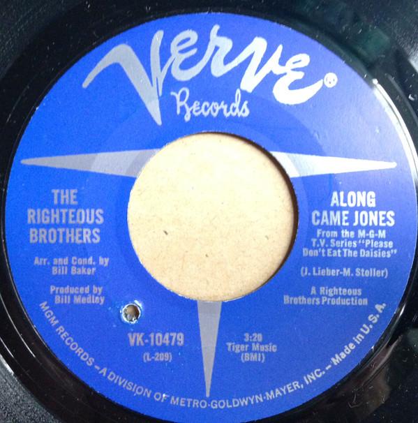 7-дюймовая пластинка RIGHTEOUS BROTHERS - Along Came Jones VK10479 Verve Records 1967 UK Pop Б/У
7-дюймовая пластинка RIGHTEOUS BROTHERS - Along Came Jones VK10479 Verve Records 1967 UK Pop Б/У