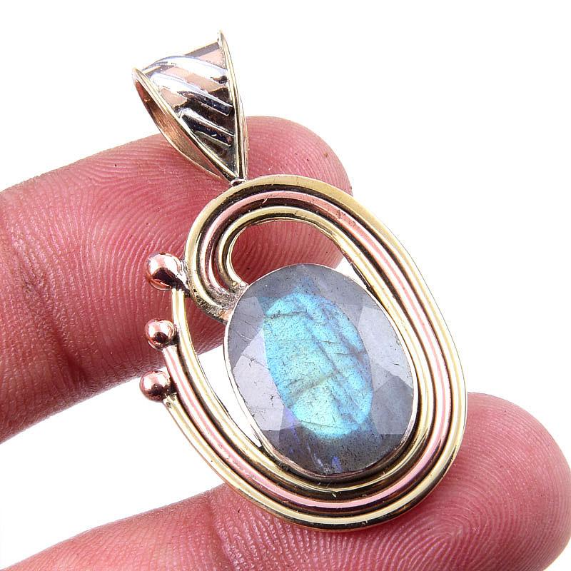 Natural Labradorite 925 Solid Sterling Silver Jewelry TwoTone Pendant 1.50 h3S51
Natural Labradorite 925 Solid Sterling Silver Jewelry TwoTone Pendant 1.50 h3S51
