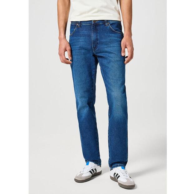 Джинсы Wrangler RIVER EU W30_L34
Джинсы Wrangler RIVER EU W30_L34