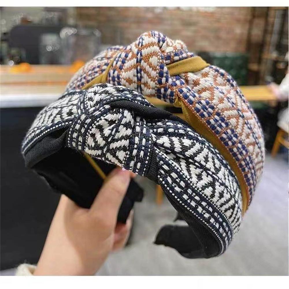 Vintage Knotted Wide Hairbands For Women Girl Headbands Vintage Fabric Hair bands Female Bohemia Hair Hoop Hair Accessories Gift
Vintage Knotted Wide Hairbands For Women Girl Headbands Vintage Fabric Hair bands Female Bohemia Hair Hoop Hair Accessories Gift