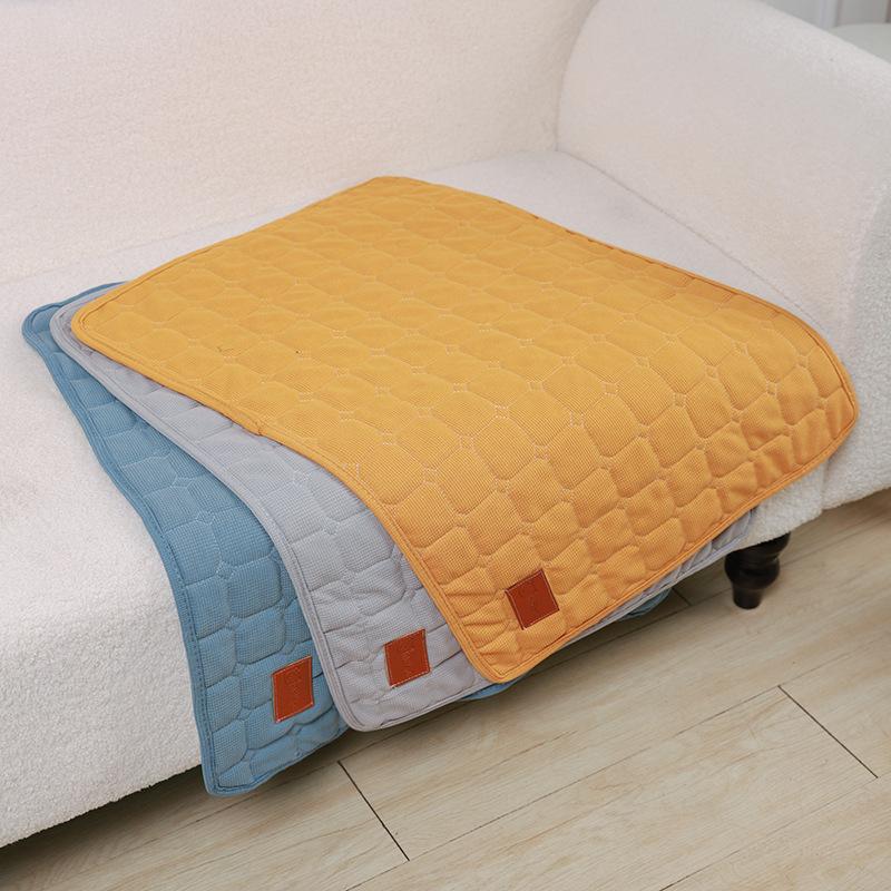 Waffle Gird Pet Sleeping Mat Soft Comfortable Dog Bed Non-Slip Dogs Sleep Mattres Cushion Kitten Puppy Pet Quilt Dog Accessories 40x30cm жёлтый
Waffle Gird Pet Sleeping Mat Soft Comfortable Dog Bed Non-Slip Dogs Sleep Mattres Cushion Kitten Puppy Pet Quilt Dog Accessories 40x30cm жёлтый