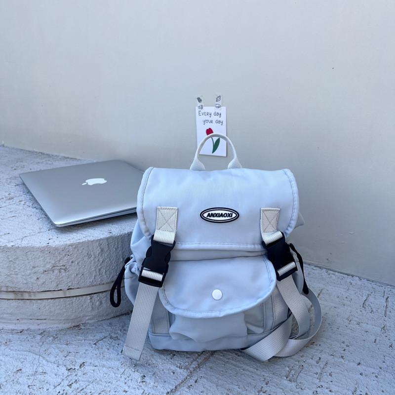 Cute Gender Neutral Large Capacity Preschool Backpack With Comfortable Air Cushion Straps серебряный серый
Cute Gender Neutral Large Capacity Preschool Backpack With Comfortable Air Cushion Straps серебряный серый