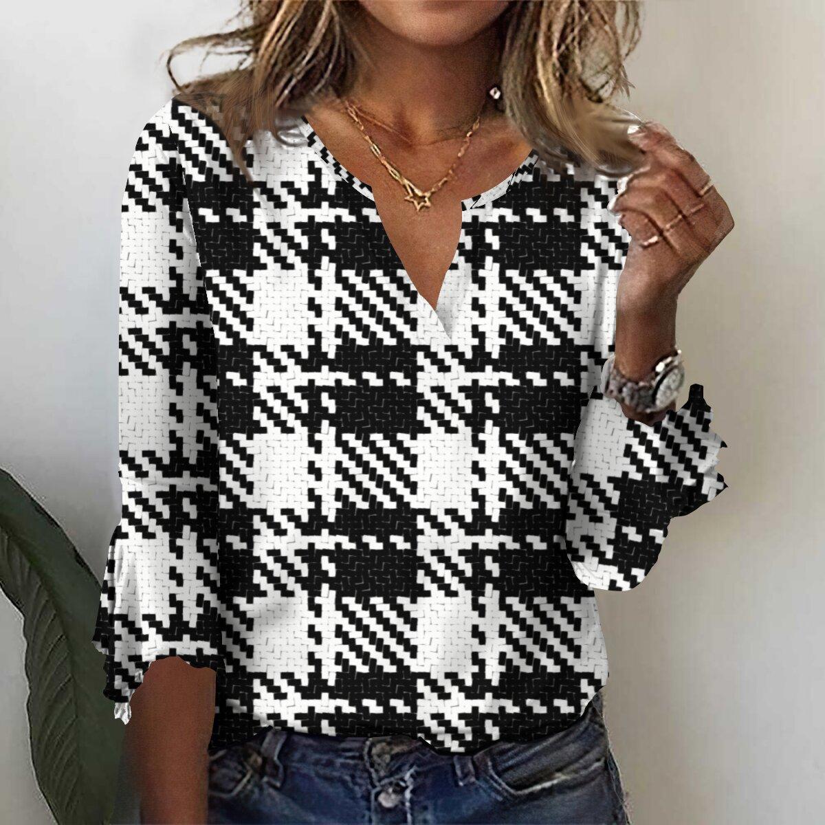 Осень 2023, новая мода, женский повседневный топ с v-образным вырезом и рукавом 3/4 с принтом, большие размеры 
Осень 2023, новая мода, женский повседневный топ с v-образным вырезом и рукавом 3/4 с принтом, большие размеры