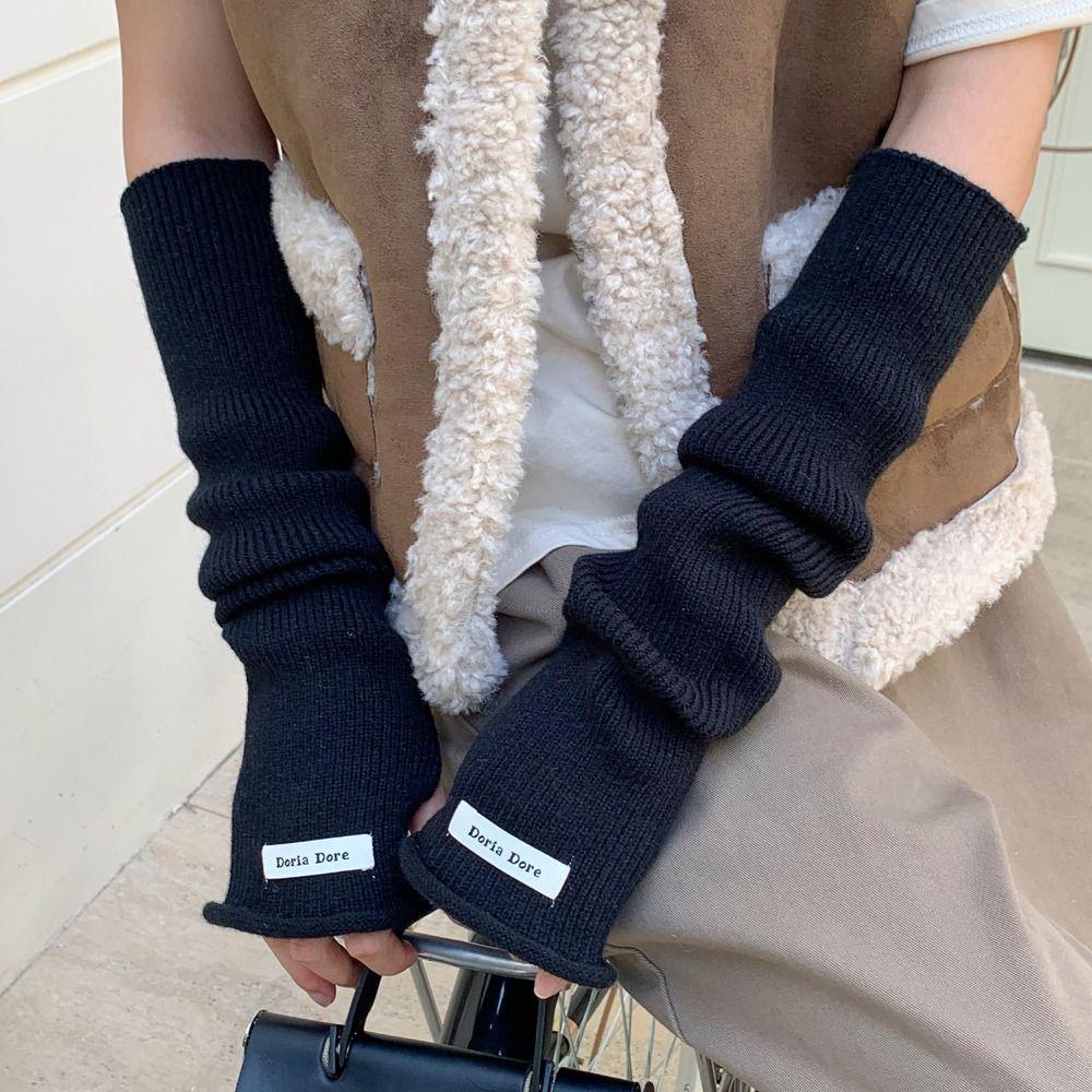 Solid Color Woolen Arm Gloves Hole Long Fingerless Sleeves Knitted Warm Sleeves Streetwear style3
Solid Color Woolen Arm Gloves Hole Long Fingerless Sleeves Knitted Warm Sleeves Streetwear style3