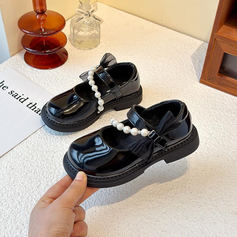Girls princess shoes 2025 new spring and autumn children s small leather shoes soft-soled older children s shoes black loafers single shoes 26 чёрный
Girls princess shoes 2025 new spring and autumn children s small leather shoes soft-soled older children s shoes black loafers single shoes 26 чёрный