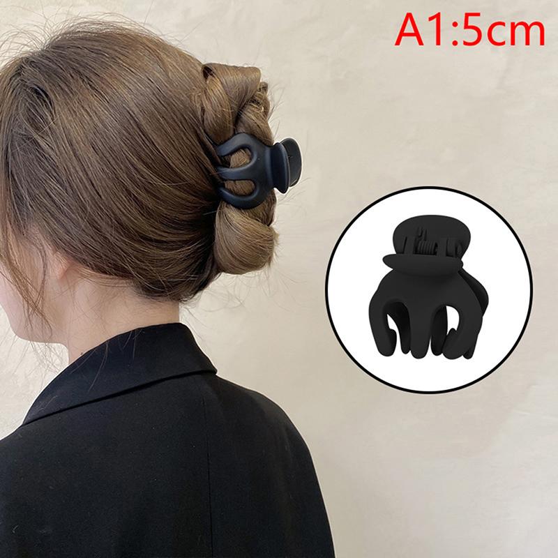Korean Black Ponytail Fixed Artifact Hair Claw Jewelry Hair Accessories For Women Girl Hair Accessories
Korean Black Ponytail Fixed Artifact Hair Claw Jewelry Hair Accessories For Women Girl Hair Accessories