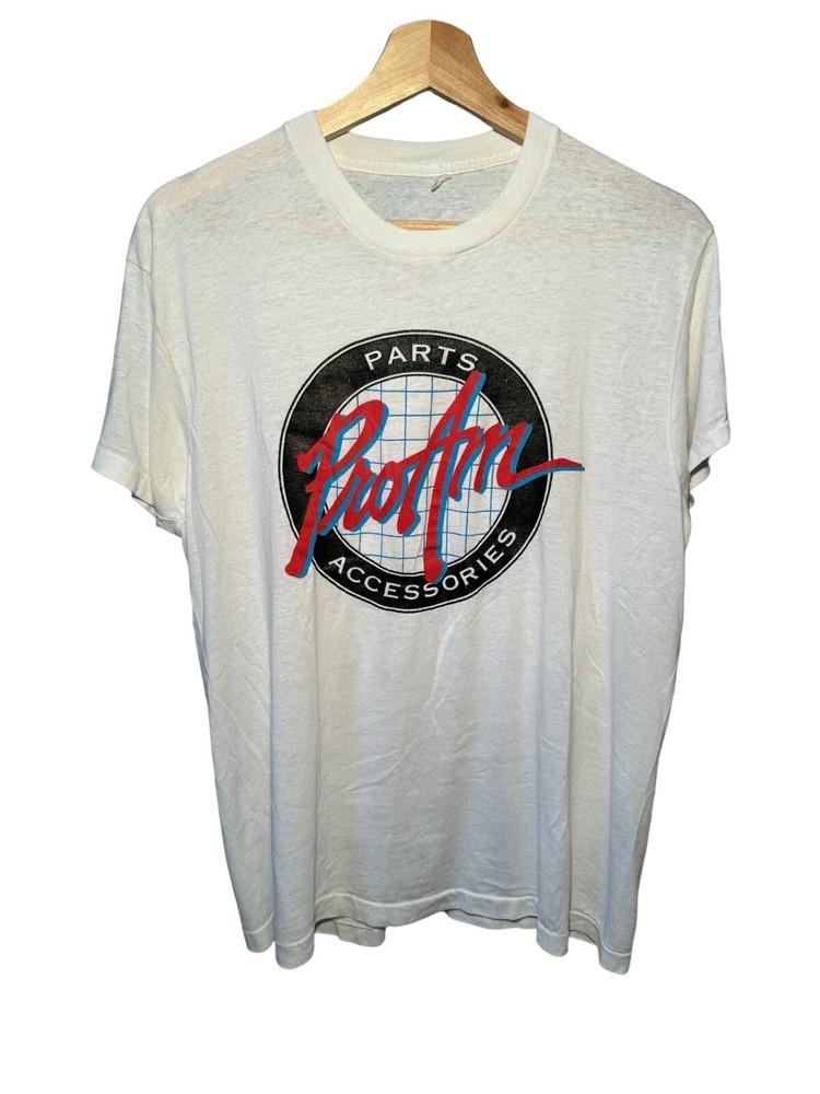 Vintage Pro Am Parts And Accessories T-Shirt Size M 80s Car Shop Tee Unisex T-Shirt XL
Vintage Pro Am Parts And Accessories T-Shirt Size M 80s Car Shop Tee Unisex T-Shirt XL