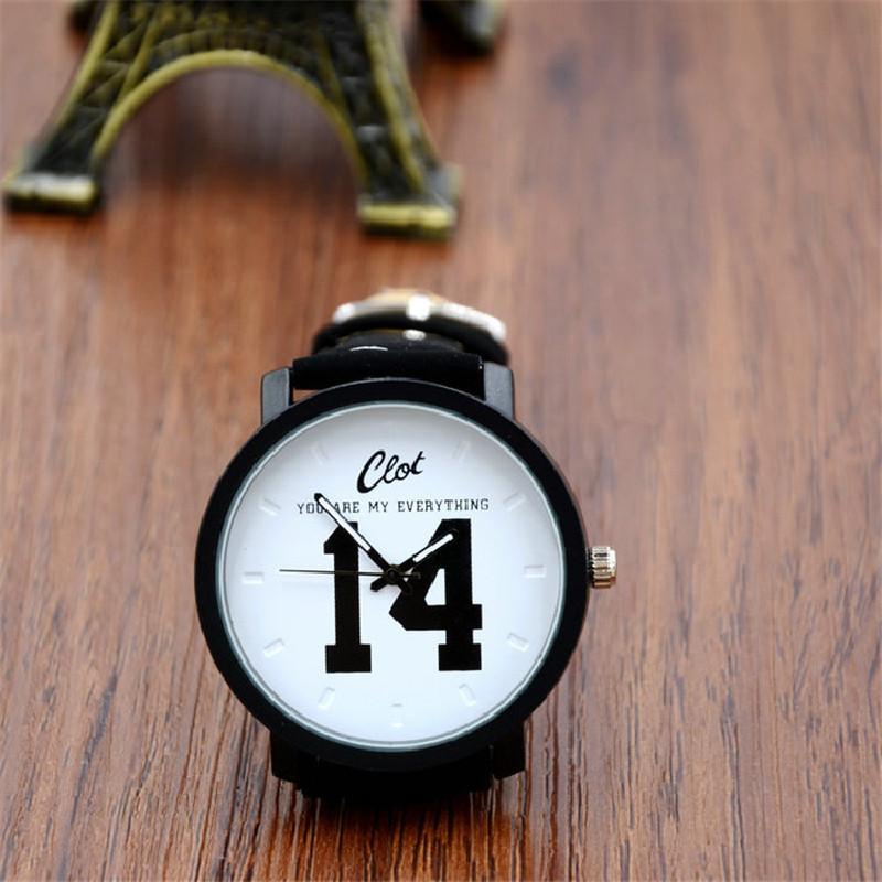College 1314 Style Couple Wristwatch With Simple Dial And Alloy Frame Teens For WhiteBlack
College 1314 Style Couple Wristwatch With Simple Dial And Alloy Frame Teens For WhiteBlack