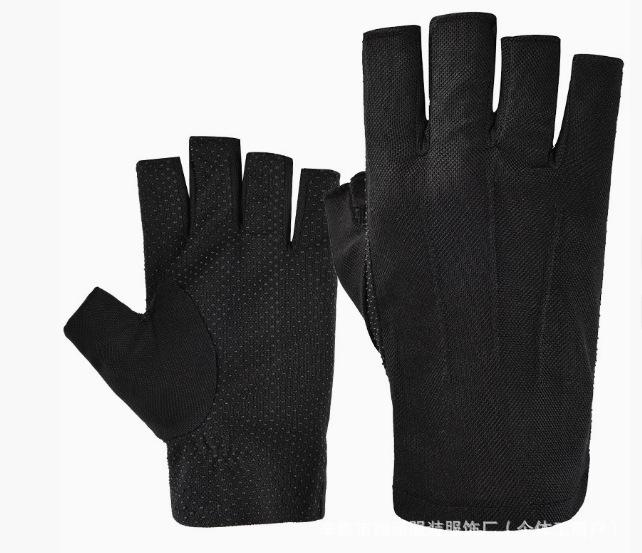 Children s Non-Slip Cycling & Climbing Gloves - Half-Finger, Breathable, Sweat-Absorbing, Sun Protection, Wear-Resistant Sports Gloves M (3-6 Years)
Children s Non-Slip Cycling & Climbing Gloves - Half-Finger, Breathable, Sweat-Absorbing, Sun Protection, Wear-Resistant Sports Gloves M (3-6 Years)