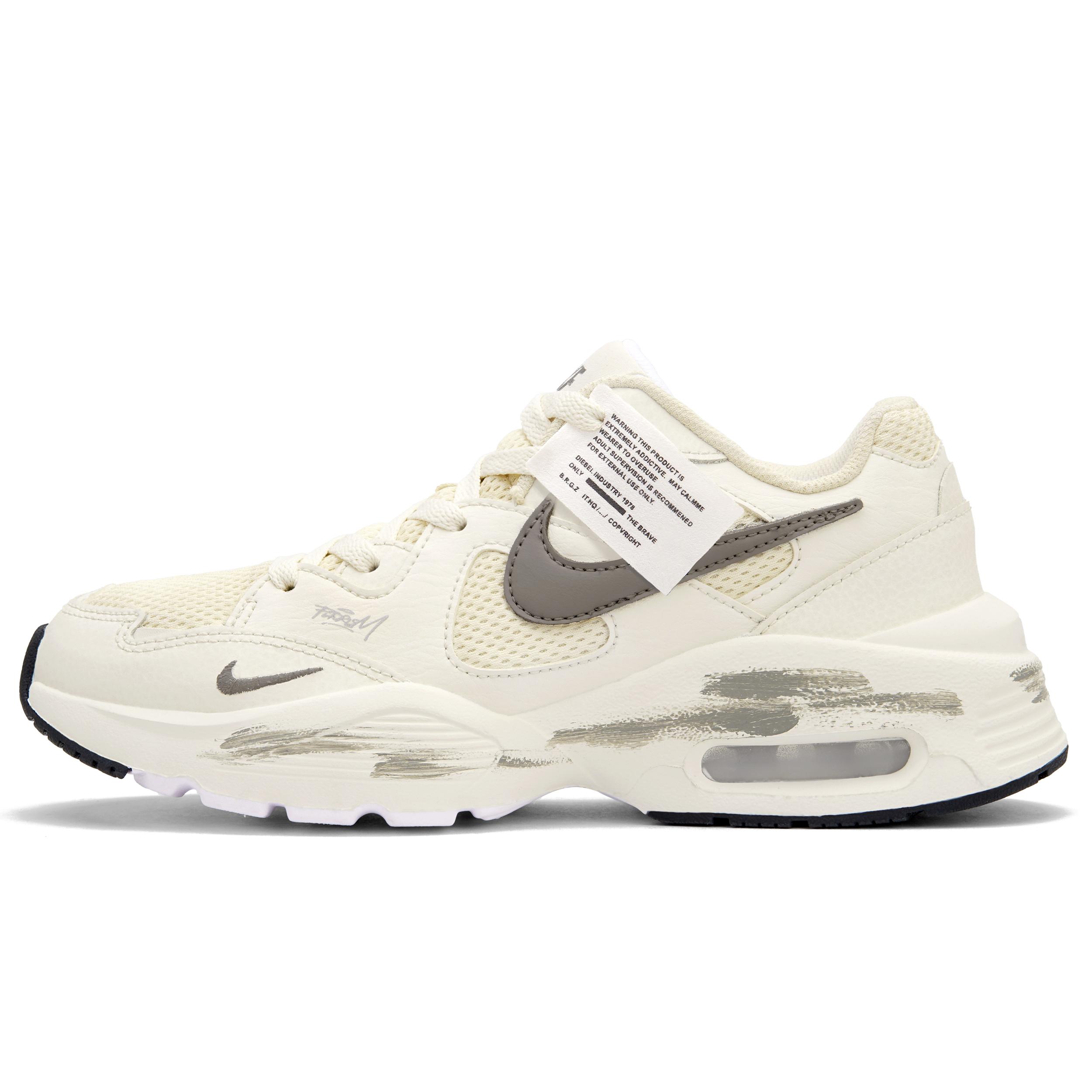 Nike Air Max Fusion Low top Running Shoes Unisex Beige Gray CJ1671-100(Team990-) 35.5
Nike Air Max Fusion Low top Running Shoes Unisex Beige Gray CJ1671-100(Team990-) 35.5