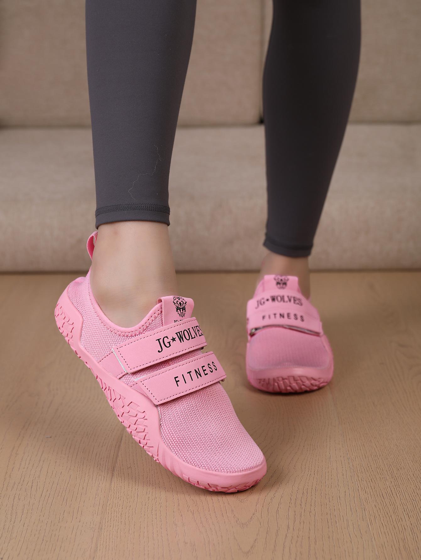 Indoor fitness shoes men s and women s squat deadlift shoes flat non-slip weight training shoes barefoot sports yoga shoes 45 рожевий
Indoor fitness shoes men s and women s squat deadlift shoes flat non-slip weight training shoes barefoot sports yoga shoes 45 рожевий