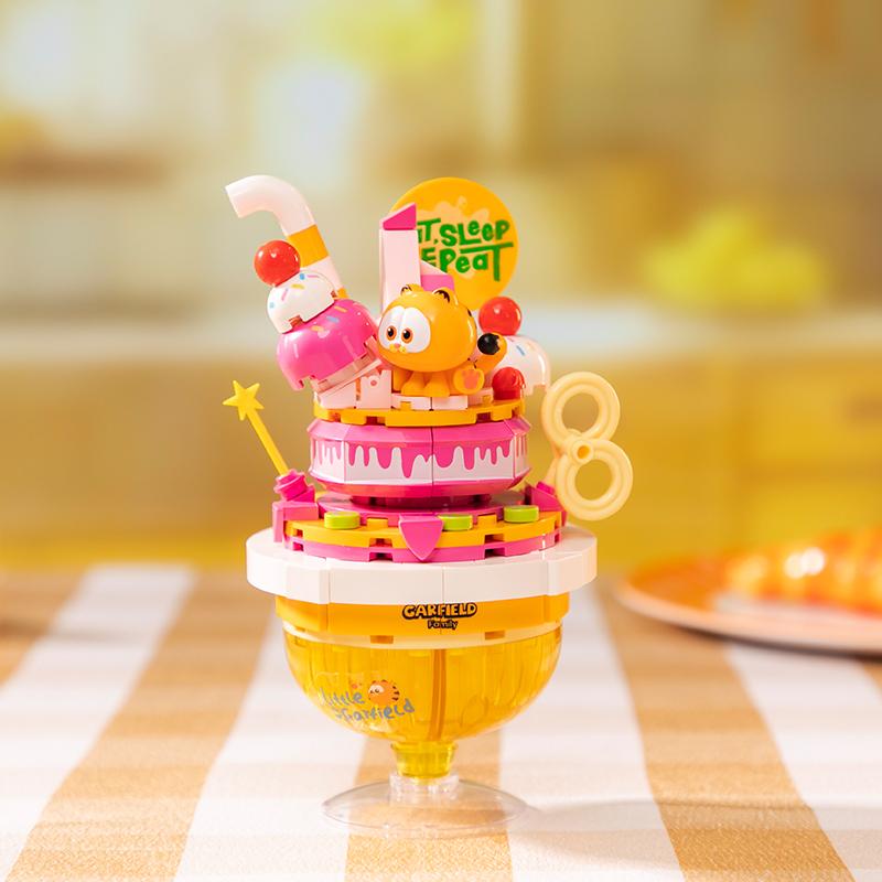 Pantasy Garfield Food Building Blocks Cartoon Burger Tucker Lasagne Assembled Model Toys Decoration Children s Birthday Gifts NO BOX
Pantasy Garfield Food Building Blocks Cartoon Burger Tucker Lasagne Assembled Model Toys Decoration Children s Birthday Gifts NO BOX