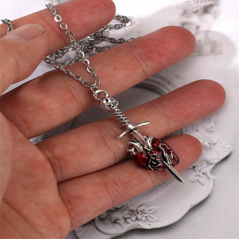 Gothic Punk Skull Sword Pendant Necklace Sword Piercing Heart Design Medieval Vampire Jewelry Halloween Gift for Men Women
Gothic Punk Skull Sword Pendant Necklace Sword Piercing Heart Design Medieval Vampire Jewelry Halloween Gift for Men Women