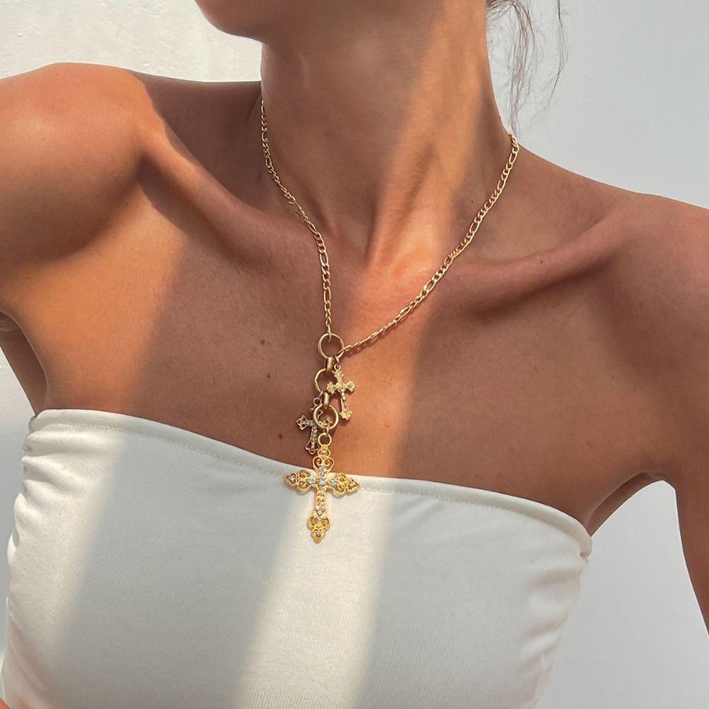 Adjustable Cross Pendant Necklace Hip Hop Women s Choker Chic Rhinestone Cross Necklace Party 3Cross Gold
Adjustable Cross Pendant Necklace Hip Hop Women s Choker Chic Rhinestone Cross Necklace Party 3Cross Gold