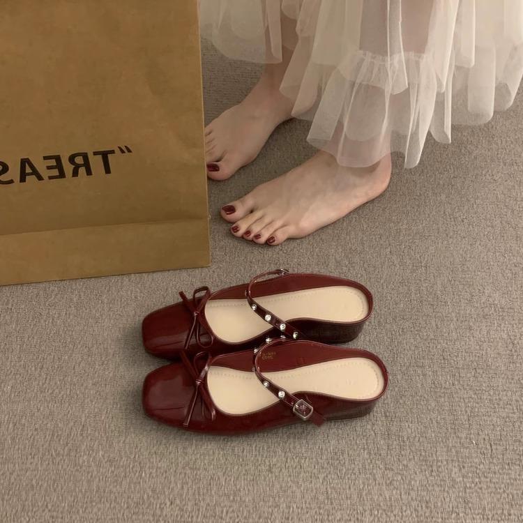 Thick-bottomed bow bag head half slippers women s outer wear inner height increase light mouth cool slippers 35
Thick-bottomed bow bag head half slippers women s outer wear inner height increase light mouth cool slippers 35
