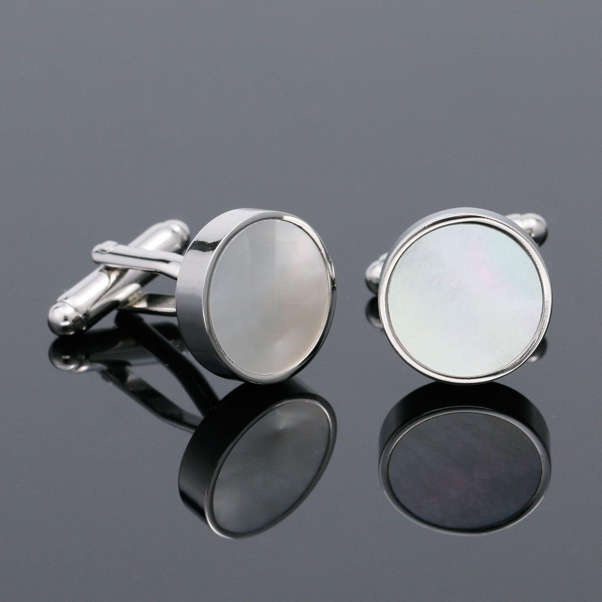 Men s Minimalist Shell Round Silver Cufflinks - French Luxury Accessories, 1 Pair Manual
Men s Minimalist Shell Round Silver Cufflinks - French Luxury Accessories, 1 Pair Manual