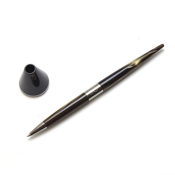 Ромео Ромео Ні. 3 Настільна ручка Italian grey
Ромео Ромео Ні. 3 Настільна ручка Italian grey