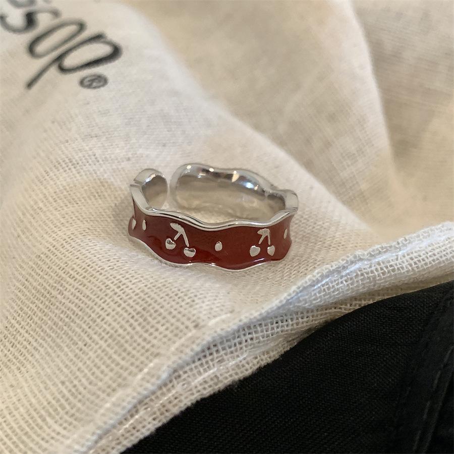 Red drop glaze flower cherry ring white light luxury versatile niche design open ring
Red drop glaze flower cherry ring white light luxury versatile niche design open ring