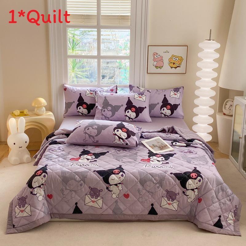 Летнее одеяло Sanrio Hello Kitty с активной печатью для детской кровати Heart Kuromi,110*150cm
Летнее одеяло Sanrio Hello Kitty с активной печатью для детской кровати Heart Kuromi,110*150cm