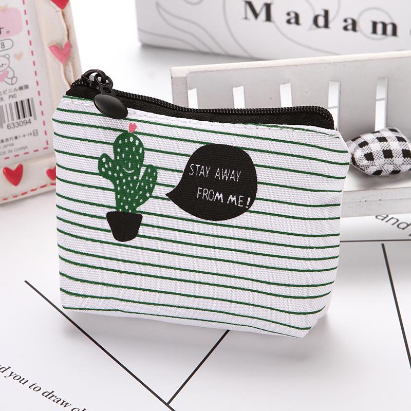 Creative Cactus Canvas Triangle Coin Purse & Key Holder Clutch
Creative Cactus Canvas Triangle Coin Purse & Key Holder Clutch