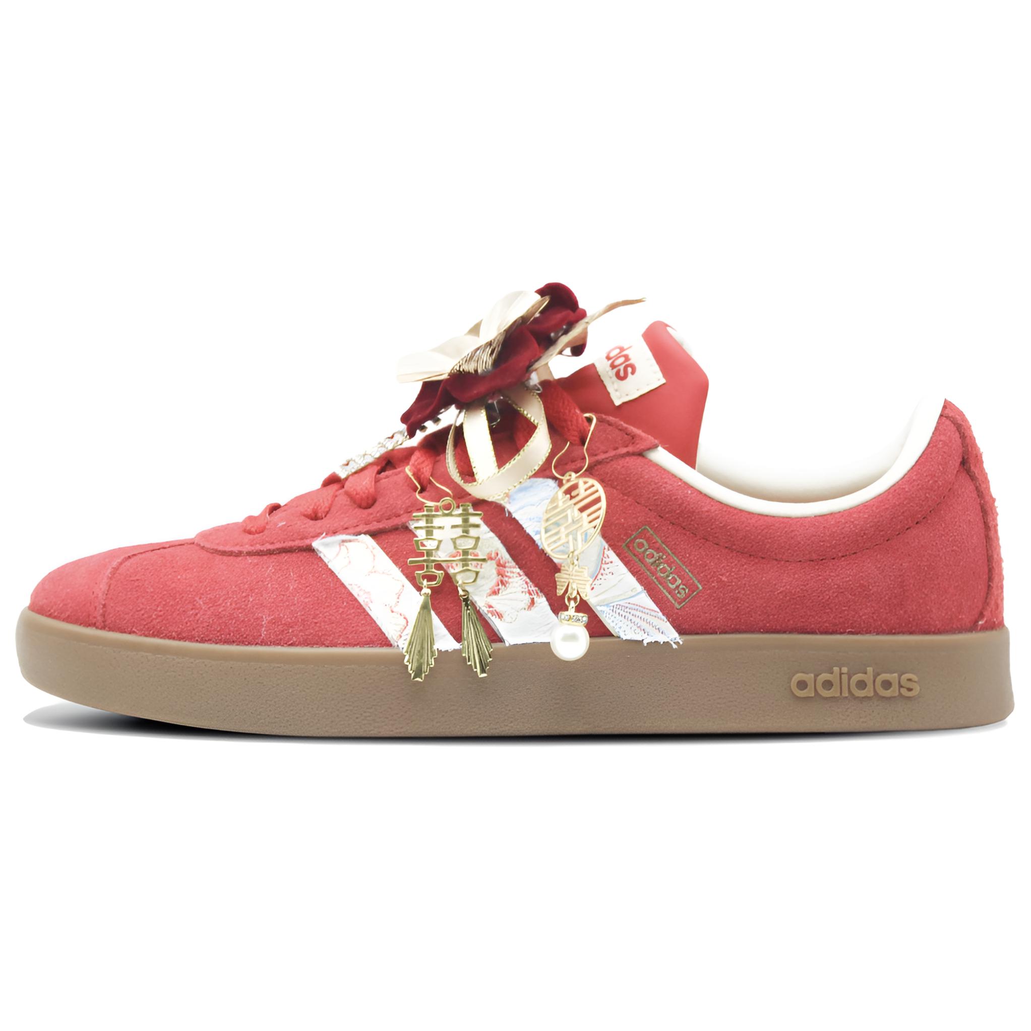 Adidas Vl Court Classic Red Velvet With Gold Wedding Symbol Abrasion Resistant Low top Skateboard Shoes Unisex Red KK3774(Team1025- ) 35⅔
Adidas Vl Court Classic Red Velvet With Gold Wedding Symbol Abrasion Resistant Low top Skateboard Shoes Unisex Red KK3774(Team1025- ) 35⅔