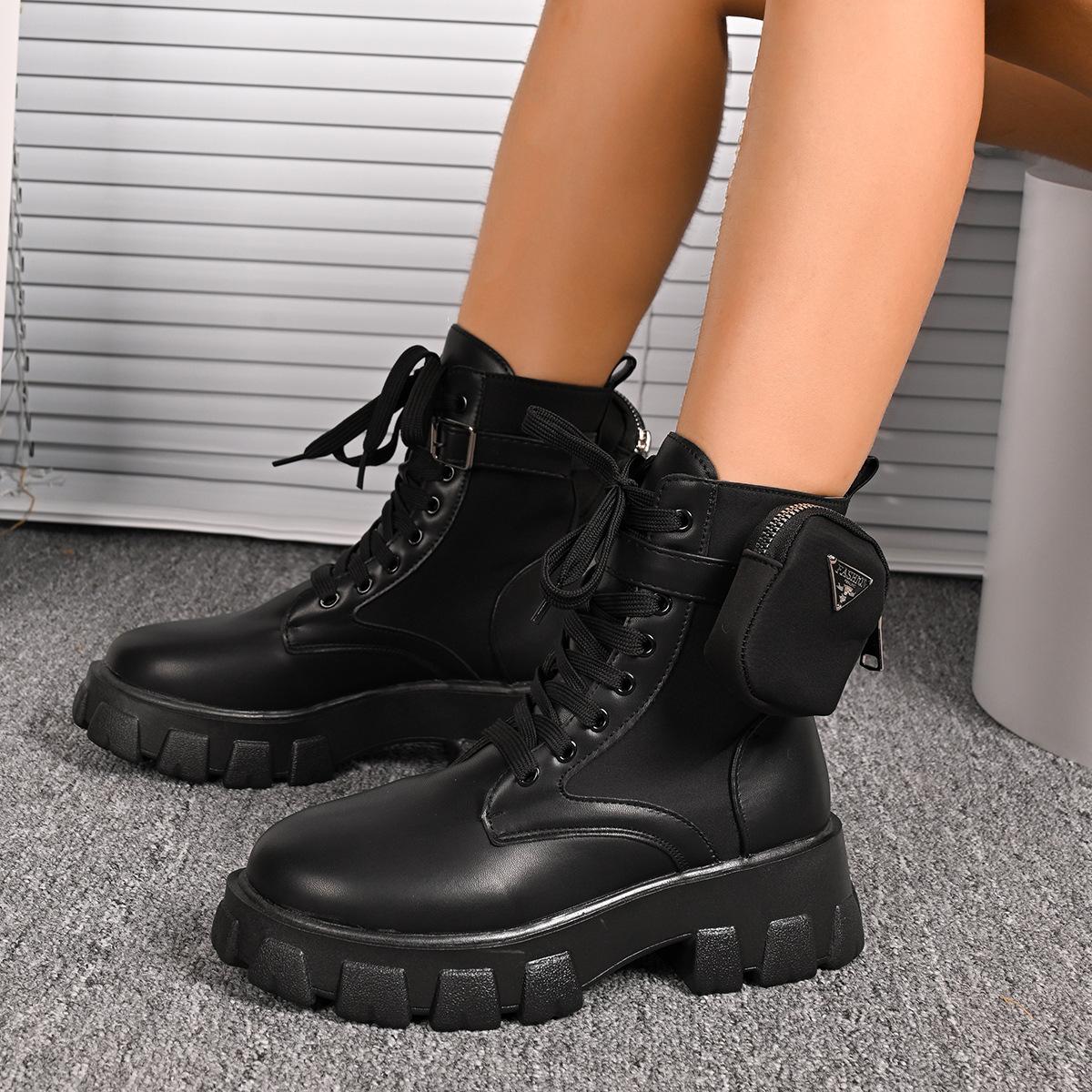 Foreign trade large size 2024 new lace-up round head platform short boots bag boots female British style fashion Martin boots female 35
Foreign trade large size 2024 new lace-up round head platform short boots bag boots female British style fashion Martin boots female 35
