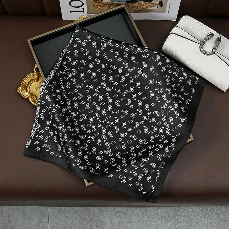 Fashion 70X70Cm Women S Scarf Seda Paisley Printing Cachecol Square Decorative Banda Pescoco Luxa Banda Design 70x70cm
Fashion 70X70Cm Women S Scarf Seda Paisley Printing Cachecol Square Decorative Banda Pescoco Luxa Banda Design 70x70cm