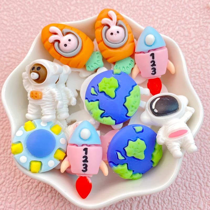 10Pcs New Cute Cartoon Rocket, Spacecraft, Astronaut Series Flat Back Ornament Jewelry Bows Accessories
10Pcs New Cute Cartoon Rocket, Spacecraft, Astronaut Series Flat Back Ornament Jewelry Bows Accessories