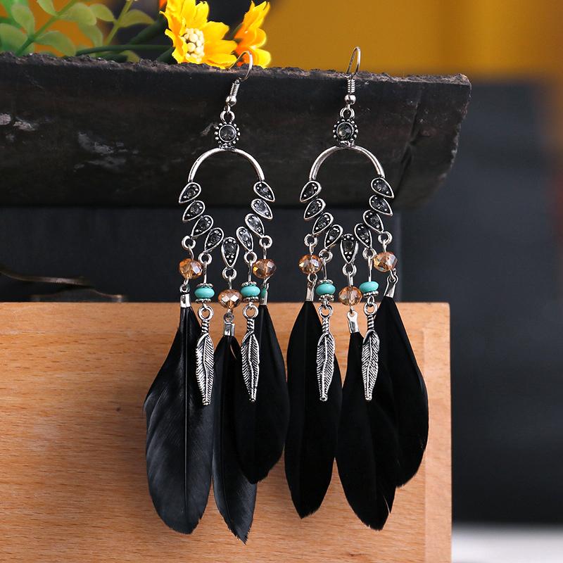 Ethnic Unique Green Feather Earrings for Women Vintage Boho Long Rhinestone Bead Dangle Earring Party Wedding Pendiente Mujer чорний
Ethnic Unique Green Feather Earrings for Women Vintage Boho Long Rhinestone Bead Dangle Earring Party Wedding Pendiente Mujer чорний