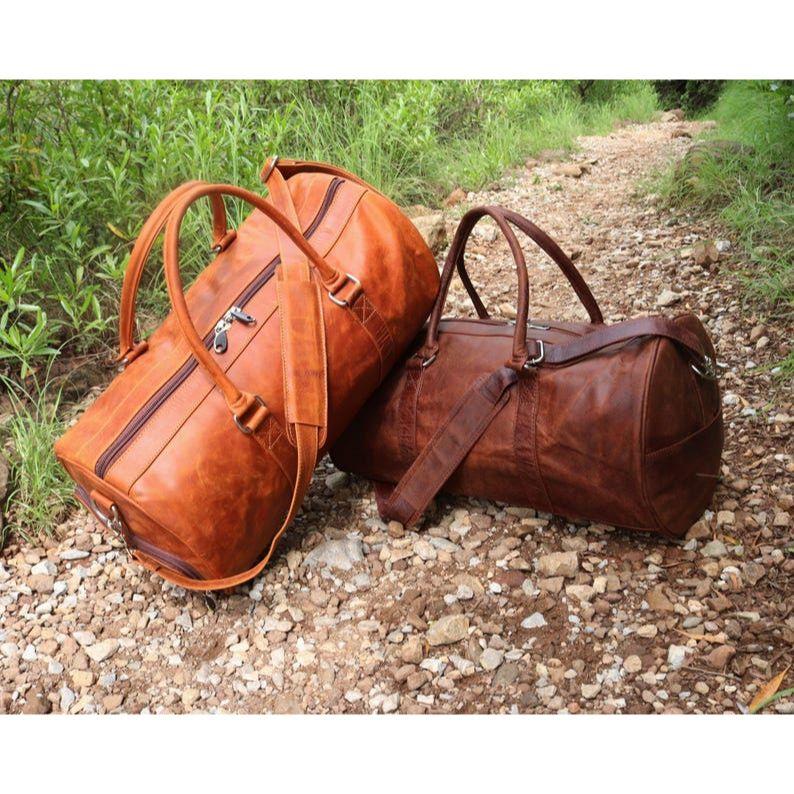 Большая дорожная сумка ручной работы из натуральной кожи буйвола-Сумка-дафл для выходных-Роскошная мужская сумка-дафл-Наплечная сумка для ночевки 24 x 11 x 11 in (2 Bag)
Большая дорожная сумка ручной работы из натуральной кожи буйвола-Сумка-дафл для выходных-Роскошная мужская сумка-дафл-Наплечная сумка для ночевки 24 x 11 x 11 in (2 Bag)
