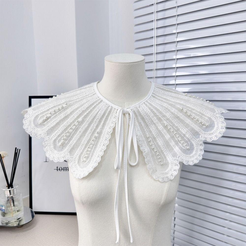 Shawl False Collar Exquisite Lace Neckline Shoulder Decoration Fake Collar Women/girls Style B
Shawl False Collar Exquisite Lace Neckline Shoulder Decoration Fake Collar Women/girls Style B