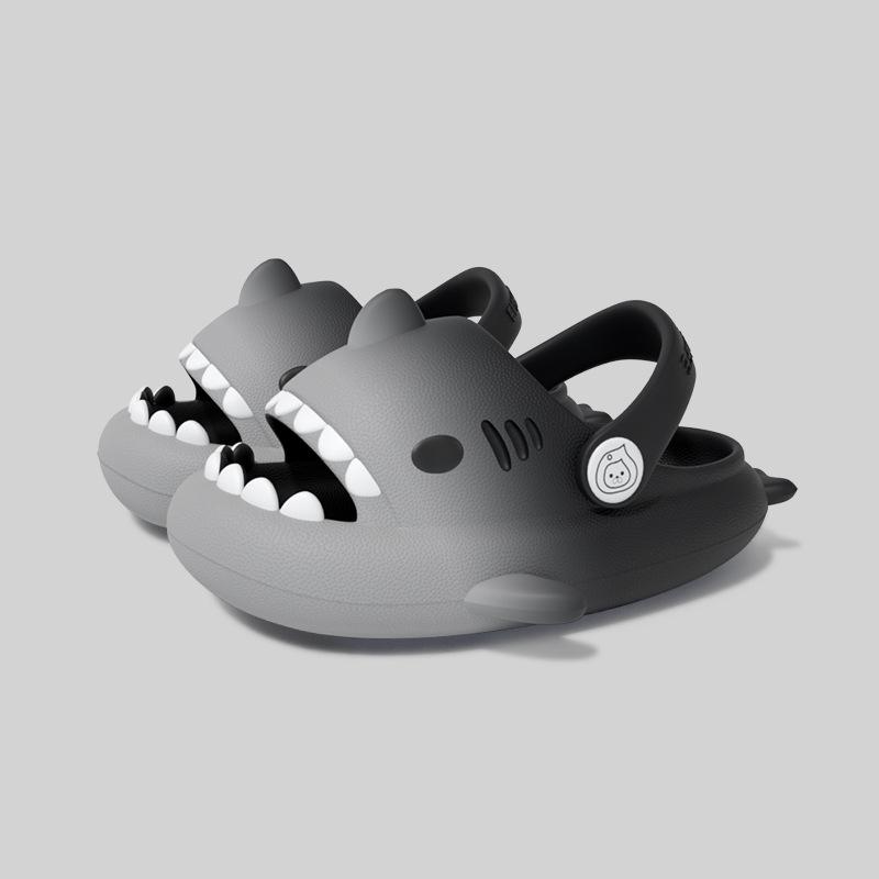 Gradient Shark Kids Non-Slip Summer Clog Slippers – Cute, Soft Sole for Boys and Girls 18 cm
Gradient Shark Kids Non-Slip Summer Clog Slippers – Cute, Soft Sole for Boys and Girls 18 cm