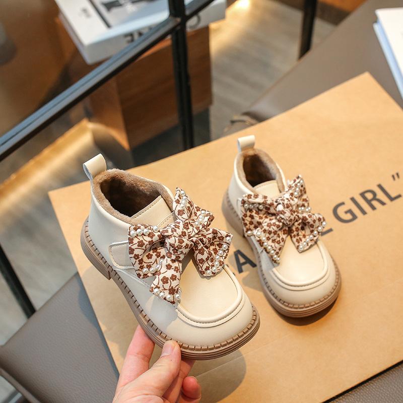 Girls Cotton Shoes Warm Walking Boots Autumn Winter Children Boots Toddler Comfortable Non Slip Outdoor Princess Shoes 24
Girls Cotton Shoes Warm Walking Boots Autumn Winter Children Boots Toddler Comfortable Non Slip Outdoor Princess Shoes 24