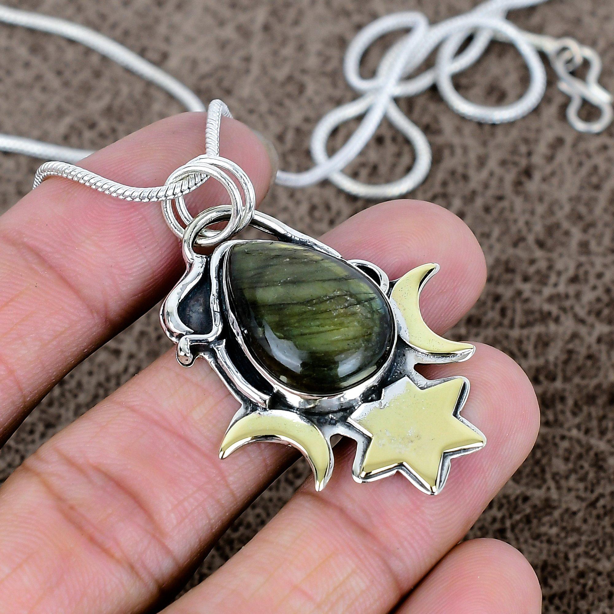 Labradorite Gemstone Handmade 925 Sterling Silver Jewelry Pendant 1.97 KKG-565
Labradorite Gemstone Handmade 925 Sterling Silver Jewelry Pendant 1.97 KKG-565