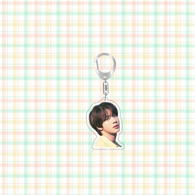 BTS Summer-themed Keychains, Featuring Real-life Portraits, and Celebrity Merchandise Support Charms. JIN
BTS Summer-themed Keychains, Featuring Real-life Portraits, and Celebrity Merchandise Support Charms. JIN