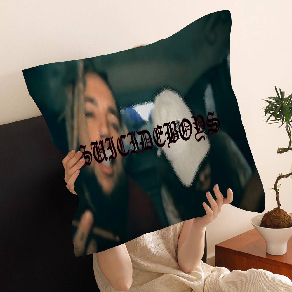 S-suicideboys G59 Gaming Cushion Cover Pillow Cover Decor Pillowcase Printed Cushion Case for Couch 30x30 cm
S-suicideboys G59 Gaming Cushion Cover Pillow Cover Decor Pillowcase Printed Cushion Case for Couch 30x30 cm
