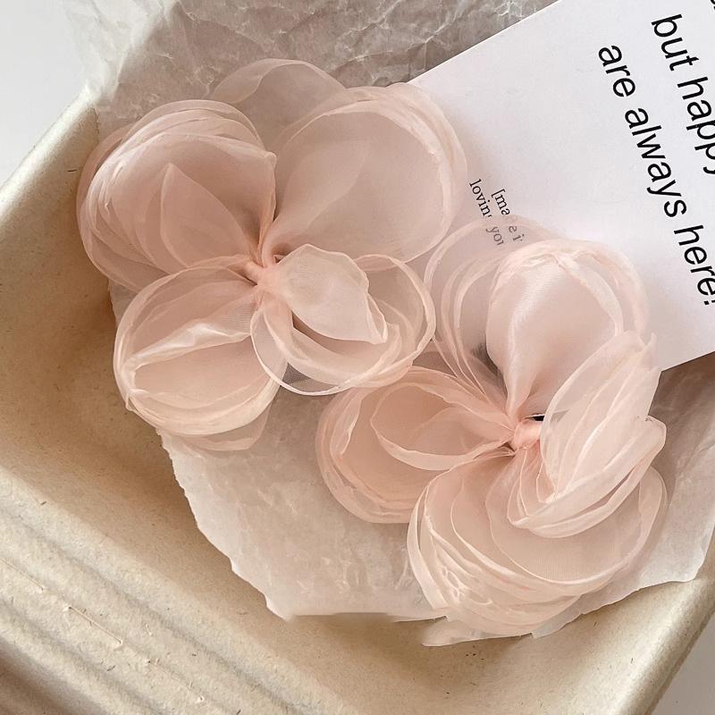 Sweet Multi-layer Pink Silk Headband Flower Hair Accessory Clip Women New High-end Edge With Side Roots розовый
Sweet Multi-layer Pink Silk Headband Flower Hair Accessory Clip Women New High-end Edge With Side Roots розовый