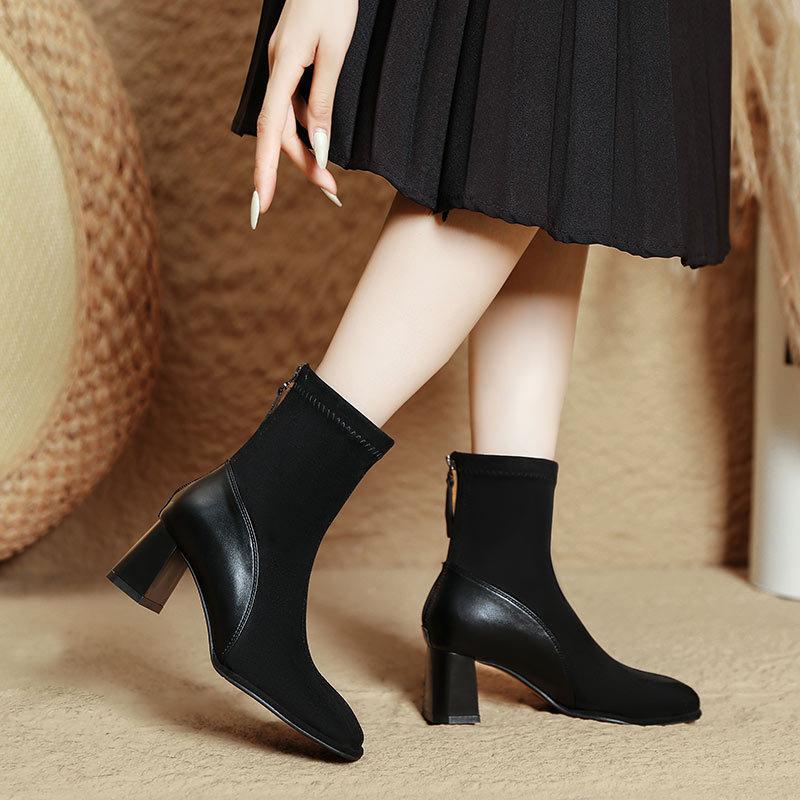High-heeled short boots women s new autumn and winter mid-tube women s boots splicing square head thick heel thin boots small short boots 34 чорний
High-heeled short boots women s new autumn and winter mid-tube women s boots splicing square head thick heel thin boots small short boots 34 чорний