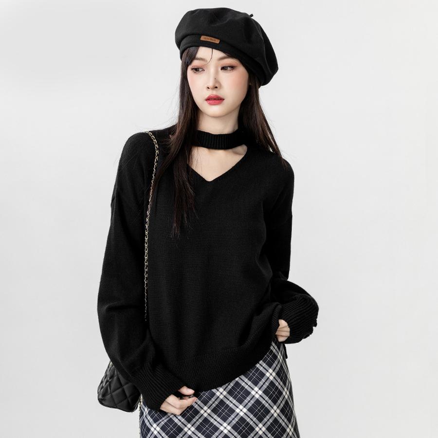Fall Winter New Black V-Neck Knit Sweater Women Long Sleeve Base Layer Top with Neck Accessory One Size чорний
Fall Winter New Black V-Neck Knit Sweater Women Long Sleeve Base Layer Top with Neck Accessory One Size чорний