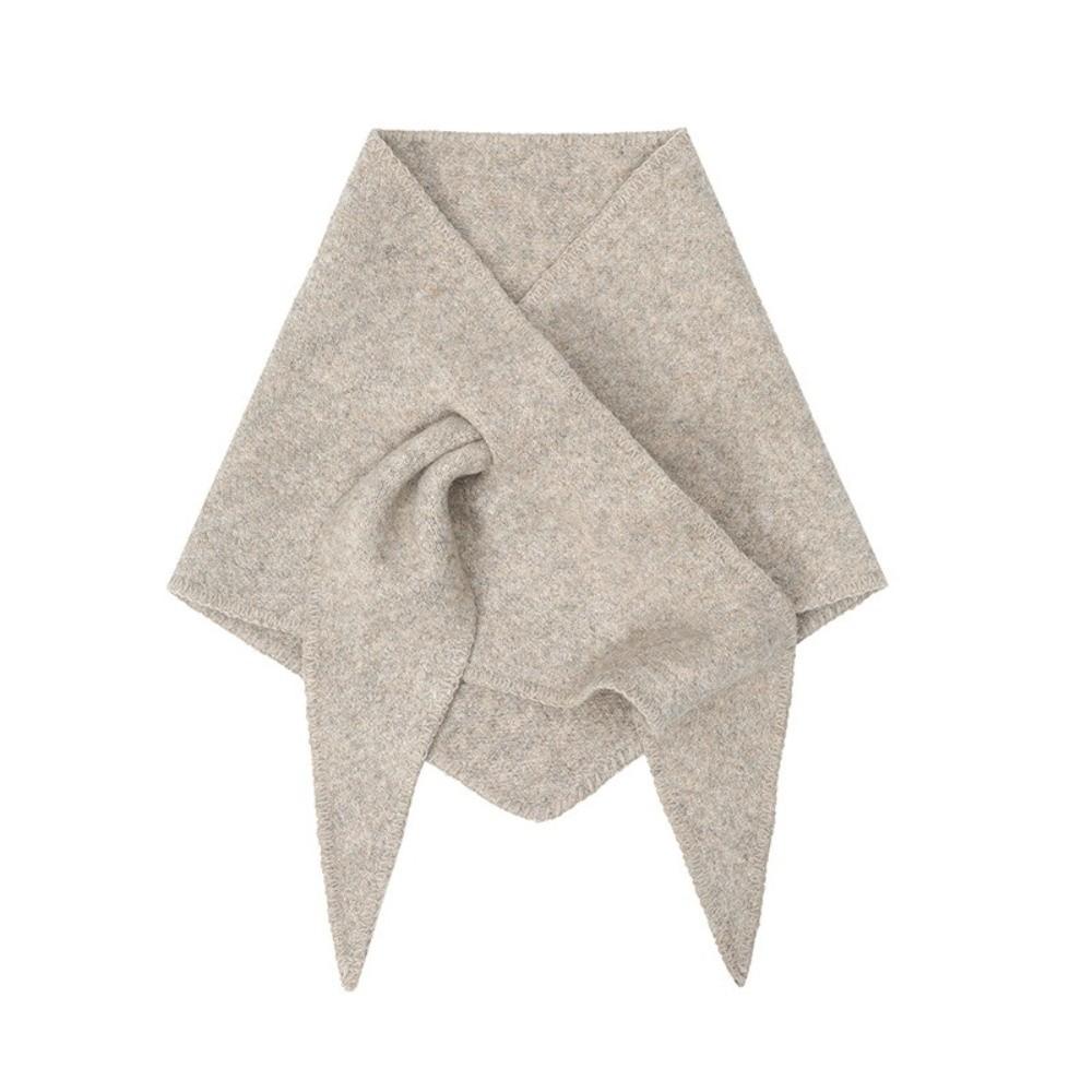 Solid Color Knitted Triangle Scarf Imitation Cashmere Wool Blended Shawl Casual Women Shawl хакі
Solid Color Knitted Triangle Scarf Imitation Cashmere Wool Blended Shawl Casual Women Shawl хакі