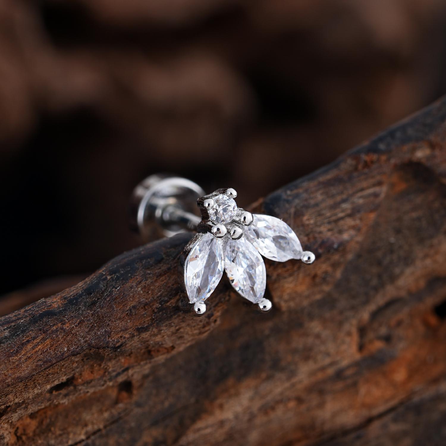 Жіночі сережки-трагус 20G з цирконом, 316L нержавіюча сталь, пірсинг носа, хелікс, хрящ, конч, лабрет, для чутливих вух 0.8*6*4mm&Ear Tragus Ring
Жіночі сережки-трагус 20G з цирконом, 316L нержавіюча сталь, пірсинг носа, хелікс, хрящ, конч, лабрет, для чутливих вух 0.8*6*4mm&Ear Tragus Ring