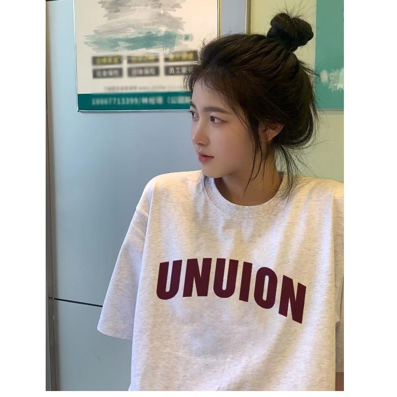 Women s Retro Short Sleeve Round Neck T-Shirt - Casual Summer Loose Fit S серый/белый
Women s Retro Short Sleeve Round Neck T-Shirt - Casual Summer Loose Fit S серый/белый