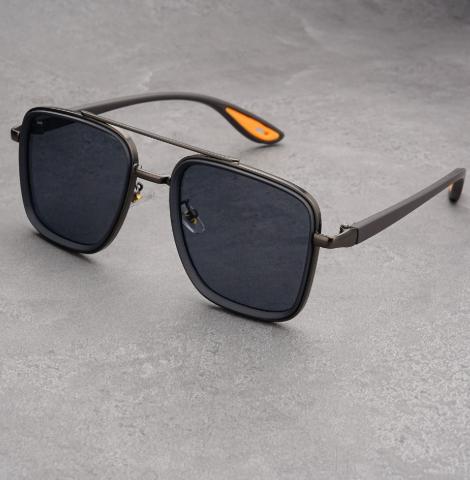 Vintage Large Frame Parallel Bars Metal outdoor popular sunglasses For men Anti Punk Cycling Driving Business Sunshade Glasses
Vintage Large Frame Parallel Bars Metal outdoor popular sunglasses For men Anti Punk Cycling Driving Business Sunshade Glasses