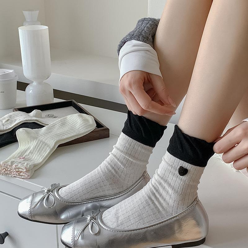 Spring and Summer Sweet and Cute Girlish Heart Lace Style Heart-shaped Button Combed Cotton Pile Mid-calf Socks 1 pair белый
Spring and Summer Sweet and Cute Girlish Heart Lace Style Heart-shaped Button Combed Cotton Pile Mid-calf Socks 1 pair белый