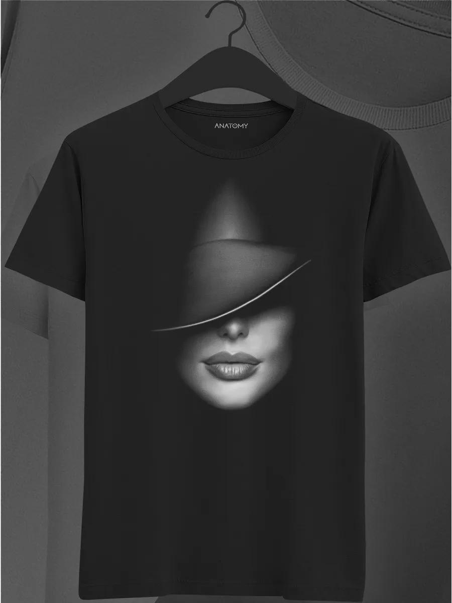 Black T-shirt with print 4XL
Black T-shirt with print 4XL