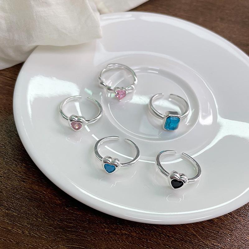 Lan Zhi 925 Sterling Silver Open Ring: Tarnish-Free, Minimalist, Trendy Jewelry for Women. Adjustable
Lan Zhi 925 Sterling Silver Open Ring: Tarnish-Free, Minimalist, Trendy Jewelry for Women. Adjustable