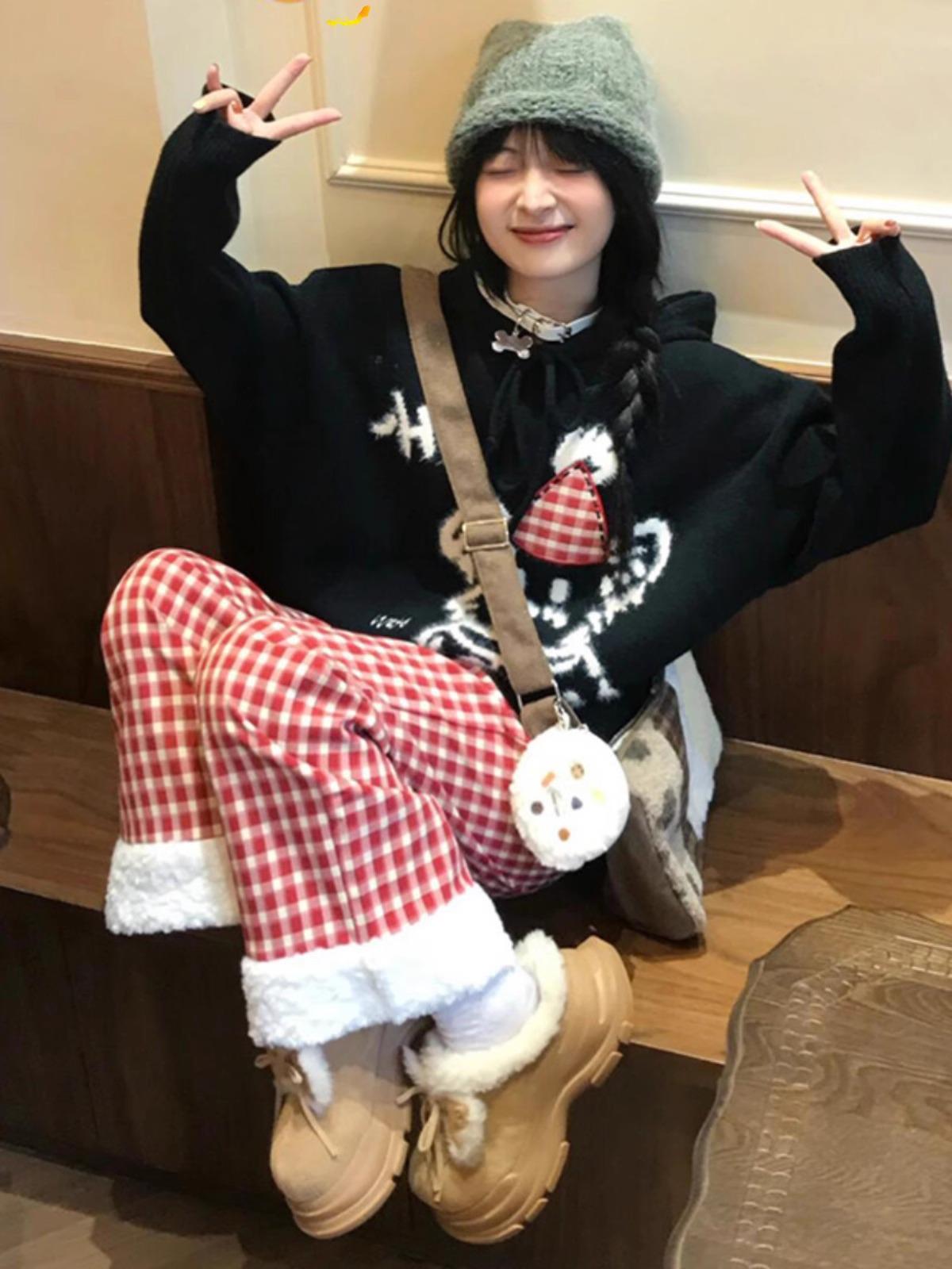 2024 Women s Red Plaid High-Waist Fleece-Lined Pants - Warm, Loose, and Versatile for Spring and Autumn XXL
2024 Women s Red Plaid High-Waist Fleece-Lined Pants - Warm, Loose, and Versatile for Spring and Autumn XXL